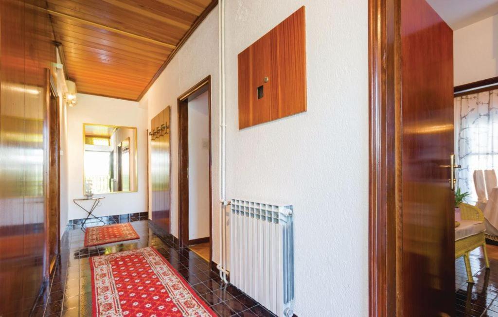 Rooms Croatia With Parking, Kitchen And Dining Area For Guests Rijeka Exterior foto